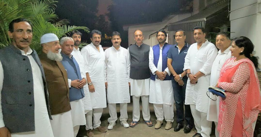 No space for groupism in Congress: Azad